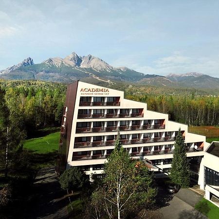Hotel Academia ตาตรันสกา ลอมนีจา ภายนอก รูปภาพ